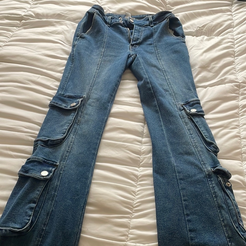 Low rise forever 21 jeans , size 26